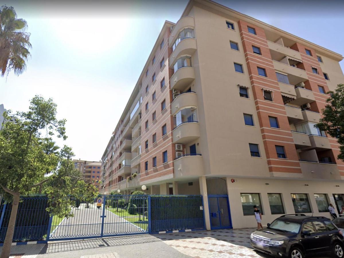 Holidays2Malaga Ayala 450 Mts From Beach & Terrace Екстериор снимка