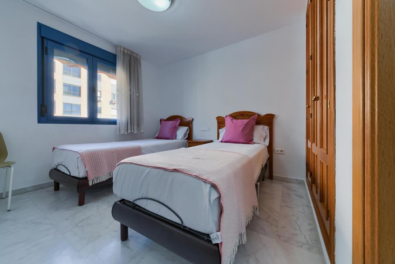 Holidays2Malaga Ayala 450 Mts From Beach & Terrace Екстериор снимка
