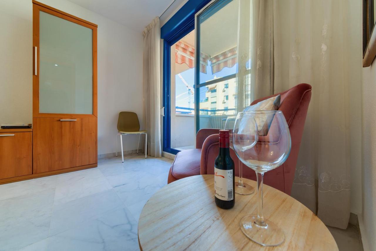 Holidays2Malaga Ayala 450 Mts From Beach & Terrace Екстериор снимка